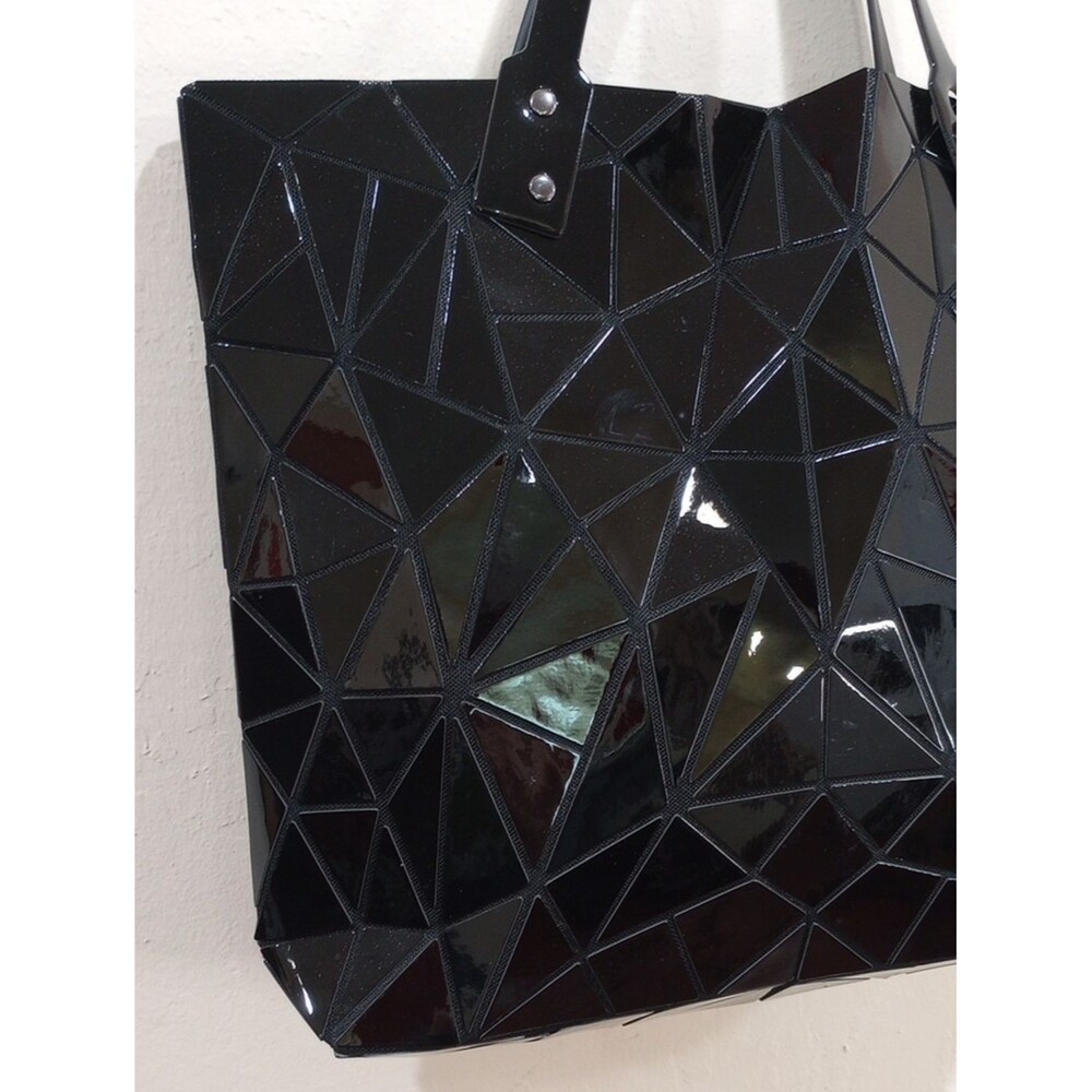 Black Geometric Tile Tote - Picture 5 of 10